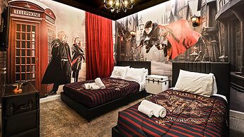 Champions Gate 6BR Private Theater Games Pool Spa