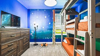 Storey Lake Resort 8br Cozy Home With Theater 2916