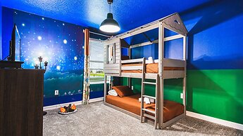 Storey Lake Resort 8br Cozy Home With Theater 2916