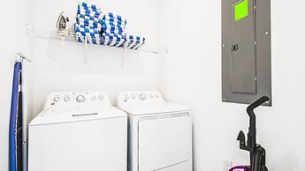 Storey Lake Resort 8br Cozy Home With Theater 2916