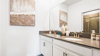 Storey Lake Resort 8br Cozy Home With Theater 2916