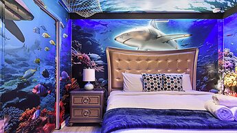 Luxury Villa: Private Pool, Near Disney