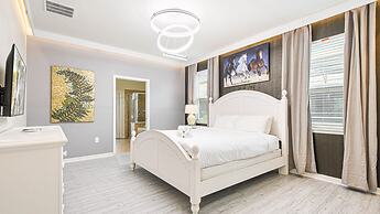 Luxury Villa: Private Pool, Near Disney