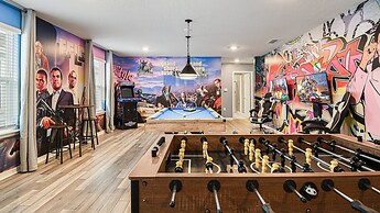 Luxury Stay: Pool, Game Room, Theater Near Disney