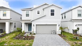 Luxury Stay: Pool, Game Room, Theater Near Disney