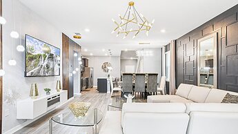 Luxury Stay: Pool, Game Room, Theater Near Disney