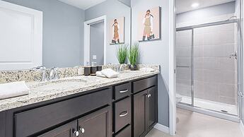 Luxury Stay: Pool, Game Room, Theater Near Disney