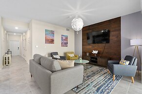 Storey Lake Sweet 2br Home 3121