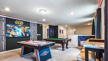 7BR Lake View Villa Pool Spa - Solterra Resort