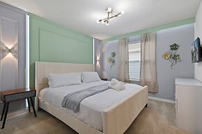 10br Disney Oasis Star Wars Themed Family Retreat