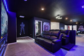 10br Disney Oasis Star Wars Themed Family Retreat
