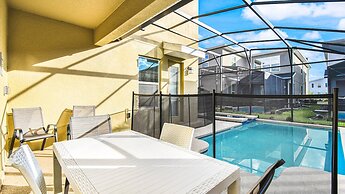 Storey Lake Cozy Resort Home Pool Spa Disney Theme