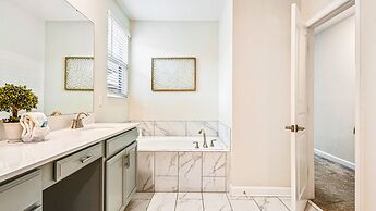 Storey Lake Cozy Resort Home Pool Spa Disney Theme