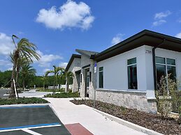 Storey Lake Cozy Resort Home Pool Spa Disney Theme