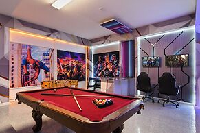 Lakeview 12br Resort Home Pool/spa/theater/game