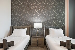 Lakeview 12br Resort Home Pool/spa/theater/game