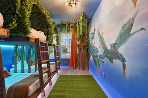 Magical World 10br Villa W/theater Pool Spa Disney