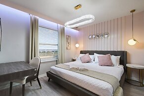 Magical World 10br Villa W/theater Pool Spa Disney