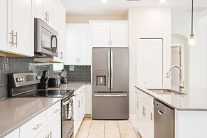 Lakeview Resort Home With Private Pool Near Disney