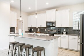 Lakeview Resort Home With Private Pool Near Disney