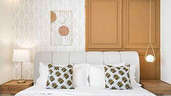 Elegant Resort Home With Loft, Private Pool & Spa