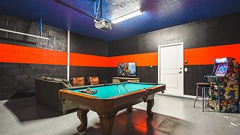 7BR Solterra Resort - Newly Renovated Home w Pool