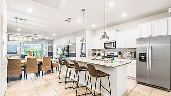 7BR Solterra Resort - Newly Renovated Home w Pool