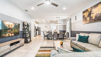 7BR Solterra Resort - Newly Renovated Home w Pool