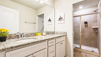 7BR Solterra Resort - Newly Renovated Home w Pool