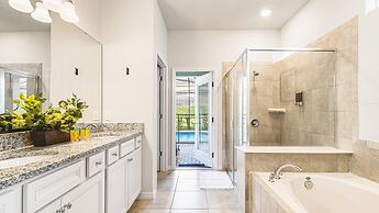 7BR Solterra Resort - Newly Renovated Home w Pool