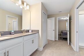 Opulent Disney Stay: Pool, Spa, 10 Mi Away