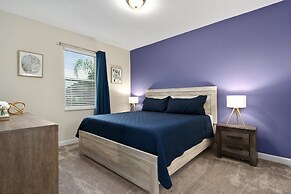 Opulent Disney Stay: Pool, Spa, 10 Mi Away