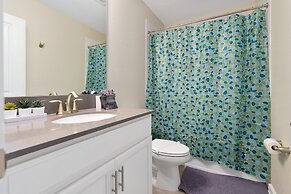 Opulent Disney Stay: Pool, Spa, 10 Mi Away