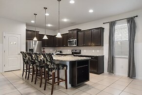 Special Offer Elegant Villa Close to Disney World!