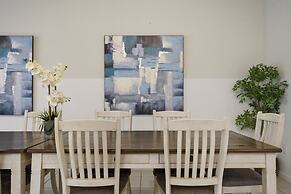 Special Offer Elegant Villa Close to Disney World!