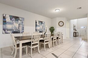 Special Offer Elegant Villa Close to Disney World!