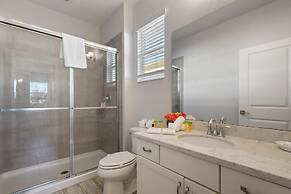 Elegant Home With Pool & Spa, Close to Disney