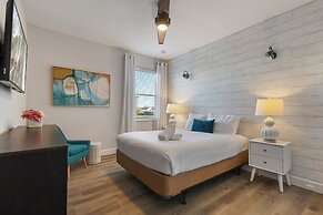 Elegant Home With Pool & Spa, Close to Disney