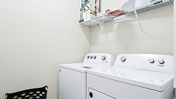 Spacious Home w/ Private Pool, Near Disney