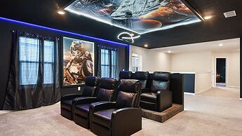 Spacious Home w/ Private Pool, Near Disney