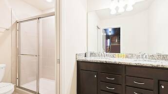 Spacious Home w/ Private Pool, Near Disney