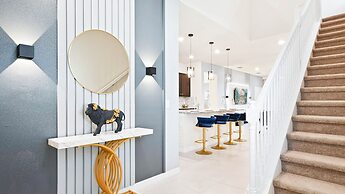 Spacious Home w/ Private Pool, Near Disney