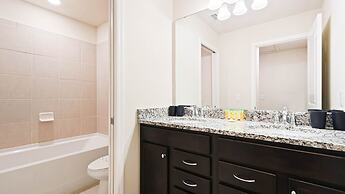 Spacious Home w/ Private Pool, Near Disney