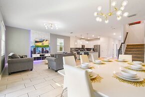 Storey Lake Getaway Pool SPA Theater