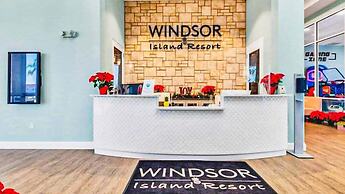 Sun-kissed 5B Poolside Paradise at Windsor Island