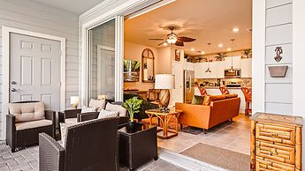 Sun-kissed 5B Poolside Paradise at Windsor Island