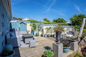 Town Heights - 3 Bedroom Holiday Home - Tenby