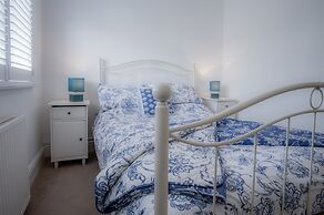 Town Heights - 3 Bedroom Holiday Home - Tenby