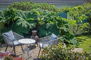 Town Heights - 3 Bedroom Holiday Home - Tenby