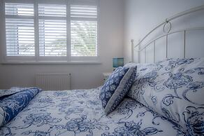 Town Heights - 3 Bedroom Holiday Home - Tenby